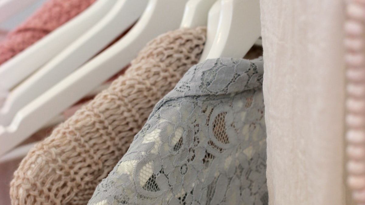 A Historic Choice: Why Pantone Named 'Cloud Dancer' the Color of the Year 2026